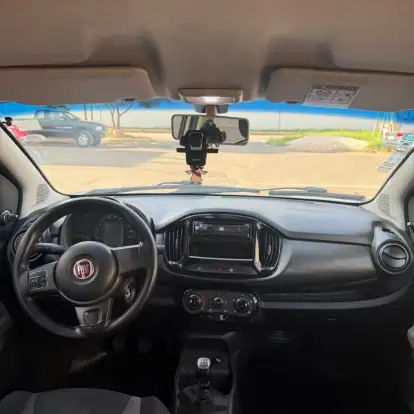 FIAT-UNO-2016