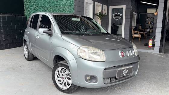 FIAT UNO 1.0 EVO VIVACE 8V FLEX 4P MANUAL