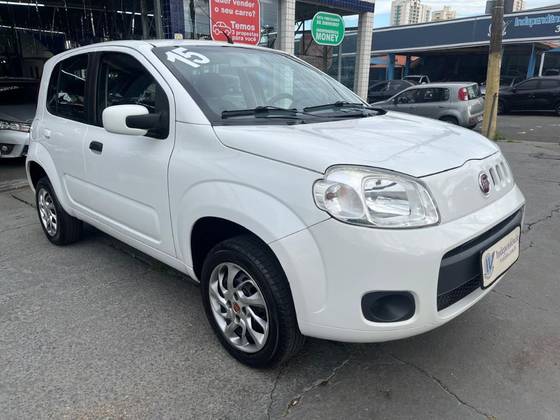 FIAT UNO 1.0 EVO VIVACE 8V FLEX 4P MANUAL