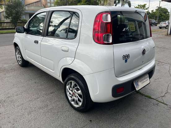 FIAT-UNO-2015