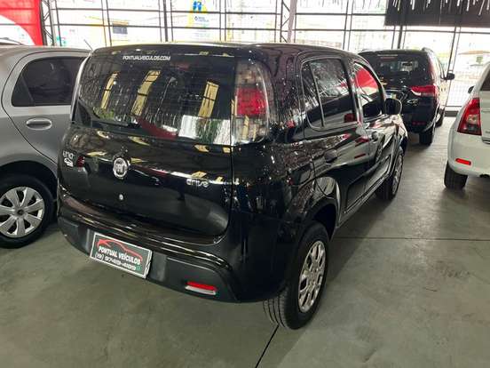 FIAT-UNO-2017