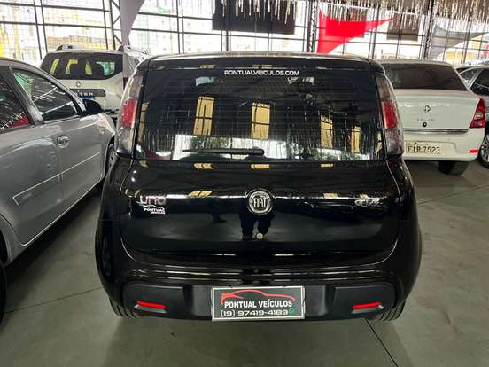 FIAT-UNO-2017