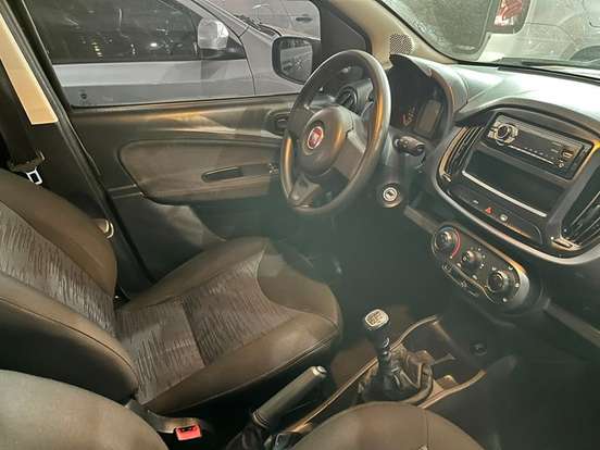 FIAT-UNO-2017
