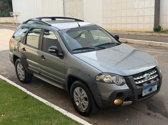 FIAT-PALIO-2010