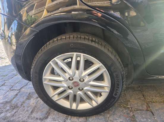 FIAT-PUNTO-2010
