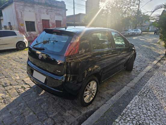 FIAT-PUNTO-2010