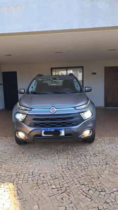 FIAT-TORO-2021