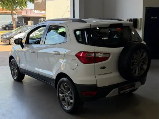 FORD-ECOSPORT-1.6 FREESTYLE 16V FLEX 4P MANUAL FORD-ECOSPORT-2014