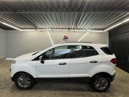 FORD-ECOSPORT-2013