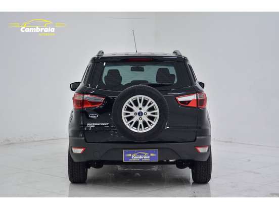 FORD-ECOSPORT-2016