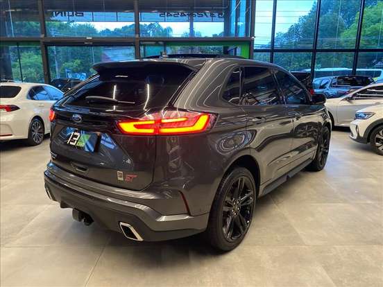 FORD-EDGE-2018