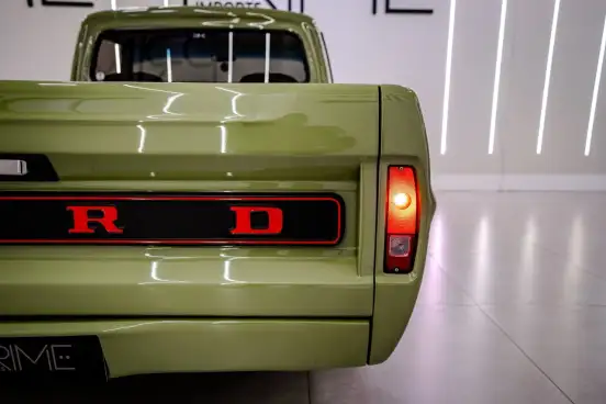 FORD-F-100-1979