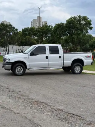 FORD F-250 3.9 XLT MAX POWER 4X4 CD DIESEL 4P MANUAL