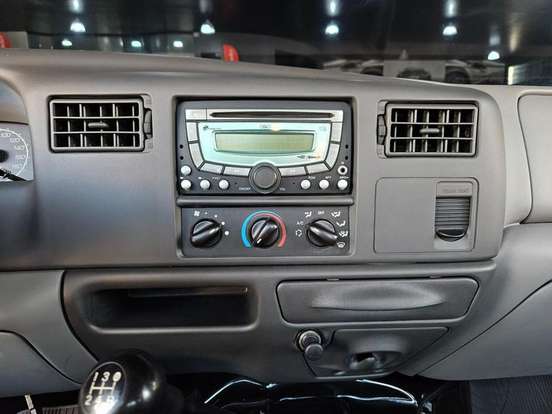 FORD-F-250-3.9 XLT 4X2 CS DIESEL 2P MANUAL FORD-F-250-2010