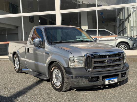 FORD F-250 3.9 XLT MAX POWER 4X4 CS DIESEL 2P MANUAL