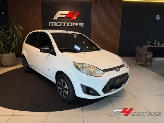 FORD FIESTA 1.0 ROCAM HATCH 8V FLEX 4P MANUAL