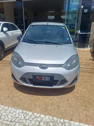 FORD-FIESTA-2014