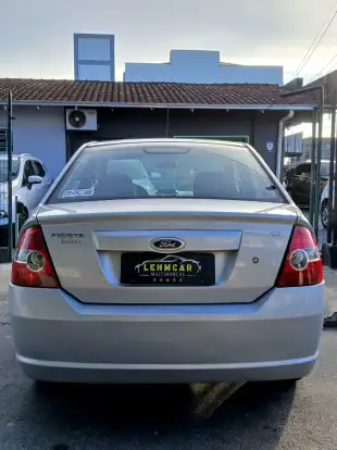 FORD-FIESTA-2008
