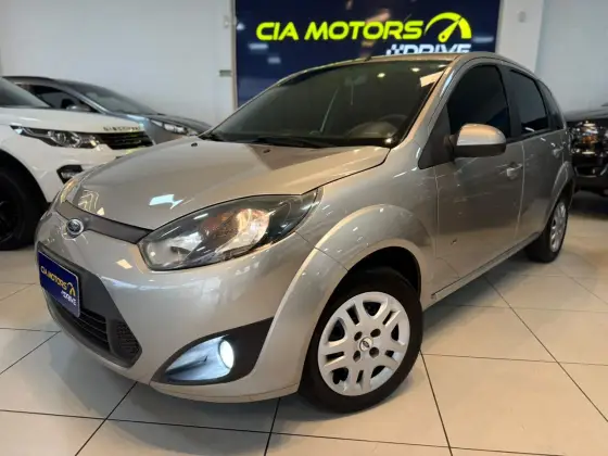 FORD FIESTA 1.6 SE HATCH 16V FLEX 4P MANUAL