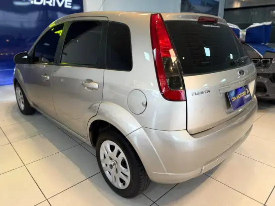 FORD-FIESTA-2013