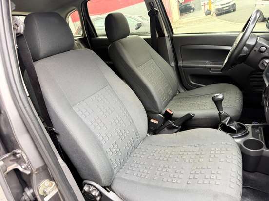 FORD-FIESTA-1.0 MPI 8V GASOLINA 4P MANUAL FORD-FIESTA-2004