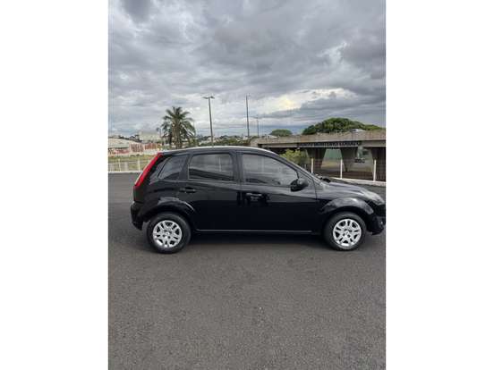 FORD-FIESTA-2011