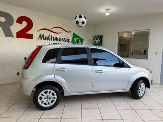 FORD-FIESTA-2013