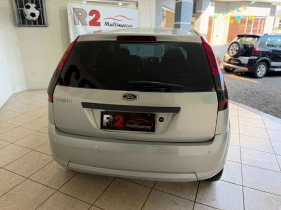 FORD-FIESTA-2013