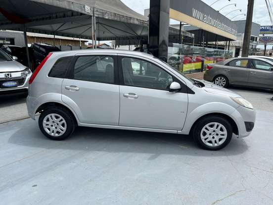 FORD-FIESTA-2014