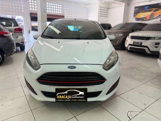 FORD-FIESTA-2014