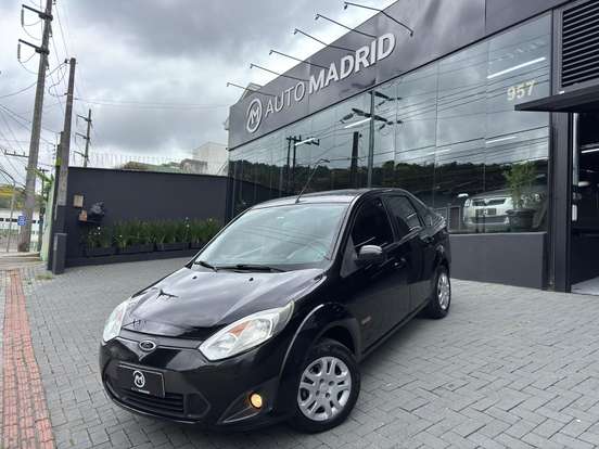 FORD-FIESTA-2012