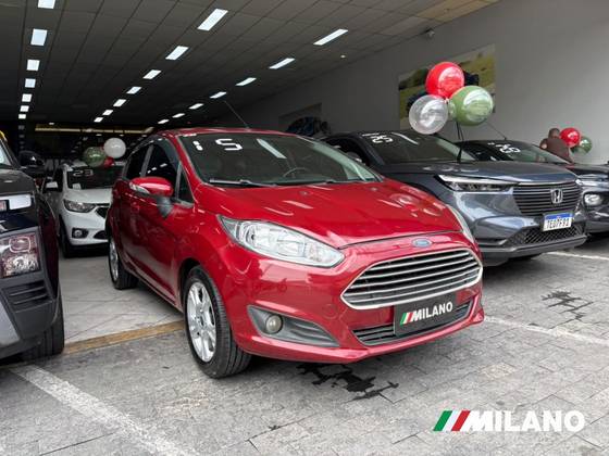 FORD FIESTA 1.6 SE HATCH 16V FLEX 4P POWERSHIFT