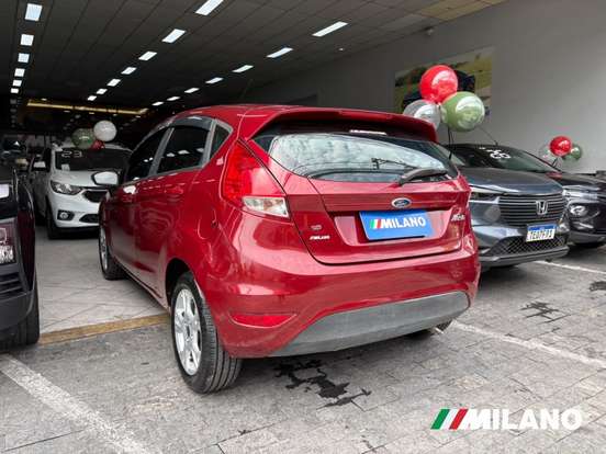 FORD-FIESTA-2014