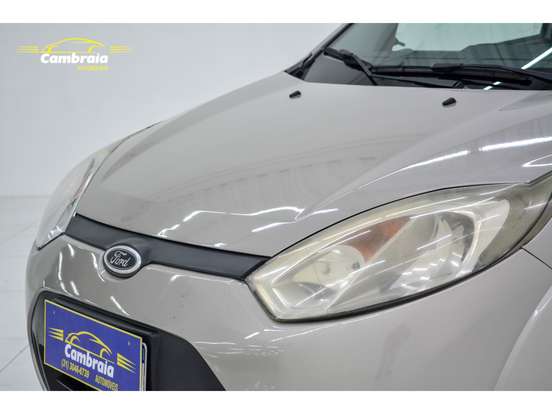 FORD-FIESTA-1.6 SE SEDAN 16V FLEX 4P MANUAL FORD-FIESTA-2013
