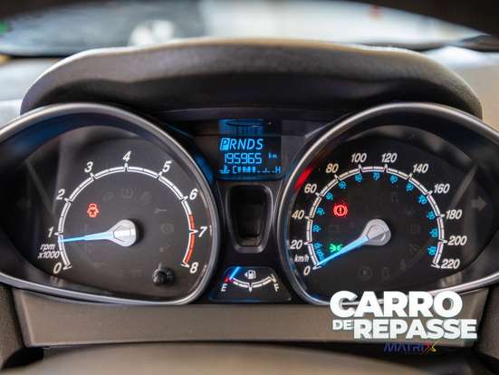 FORD-FIESTA-2013