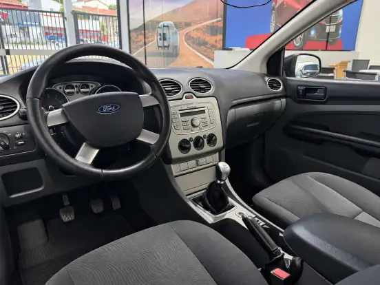 FORD-FOCUS-2.0 GLX 16V FLEX 4P MANUAL FORD-FOCUS-2011