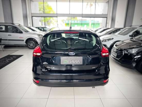 FORD-FOCUS-2.0 SE PLUS 16V FLEX 4P POWERSHIFT FORD-FOCUS-2016
