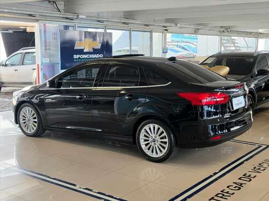FORD-FOCUS-2016