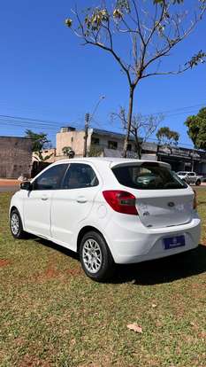 FORD-KA-2016