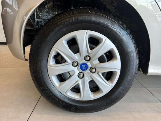 FORD-KA-2015