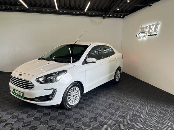 FORD KA 1.5 TI-VCT FLEX TITANIUM SEDAN AUTOMÁTICO