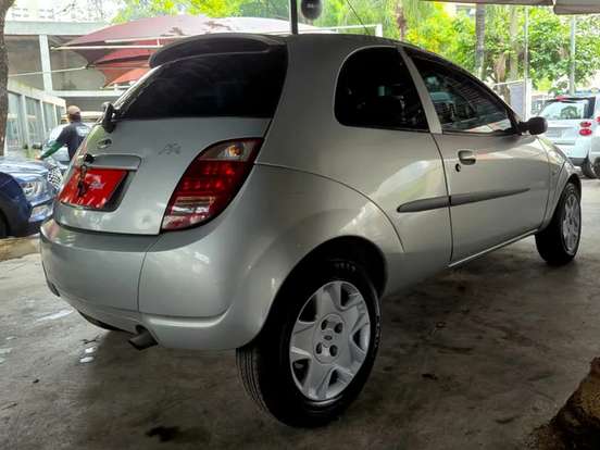 FORD-KA-1.6 MPI XR 8V GASOLINA 2P MANUAL FORD-KA-2006