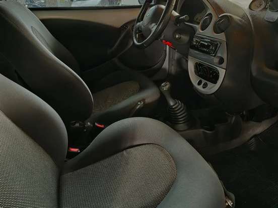 FORD-KA-1.6 MPI XR 8V GASOLINA 2P MANUAL FORD-KA-2006
