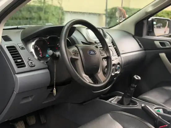 FORD-RANGER-2.5 LIMITED 4X2 CD 16V FLEX 4P MANUAL FORD-RANGER-2013
