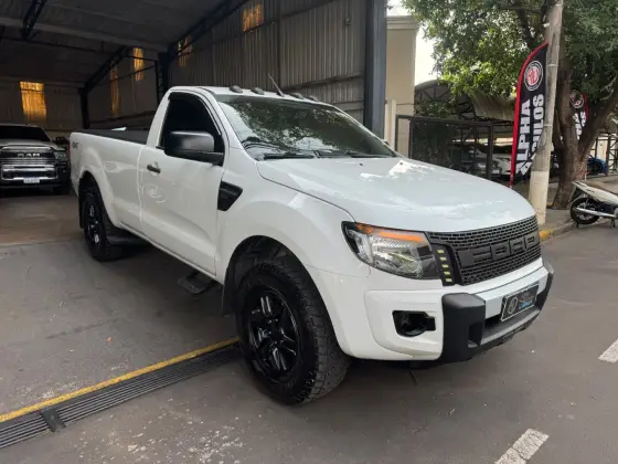 FORD RANGER 3.2 XLS 4X4 CS 20V DIESEL 2P MANUAL