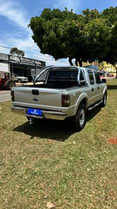FORD-RANGER-2005