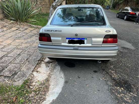 FORD-ESCORT-1.8 L 8V GASOLINA 2P MANUAL FORD-ESCORT-1995