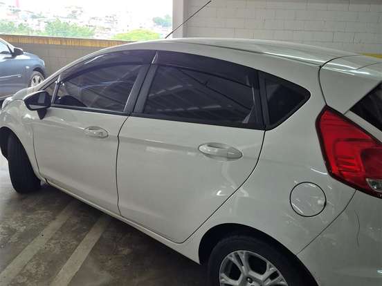 FORD-FIESTA-1.6 SE HATCH 16V FLEX 4P MANUAL FORD-FIESTA-2015