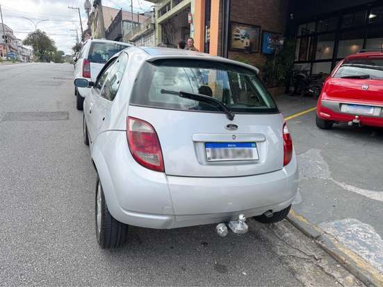 FORD-KA-2003
