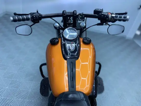 HARLEY-DAVIDSON-DYNA FAT BOB-2014